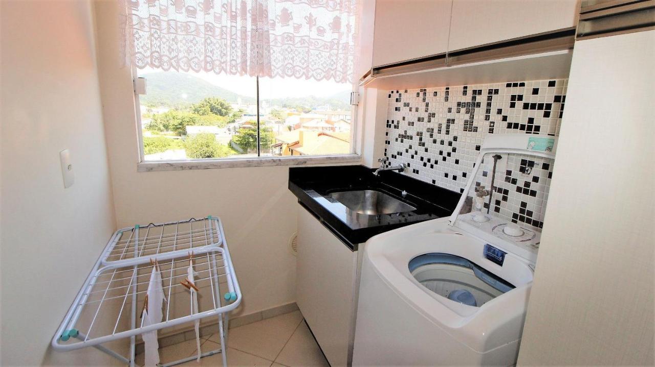 1024 - Apartamento em Bombinhas para locação de temporada - Praia de Bombas Exterior foto